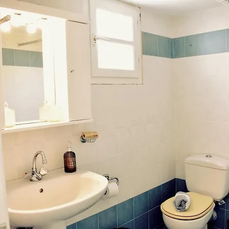 Holiday home Parodise Piso Livadi